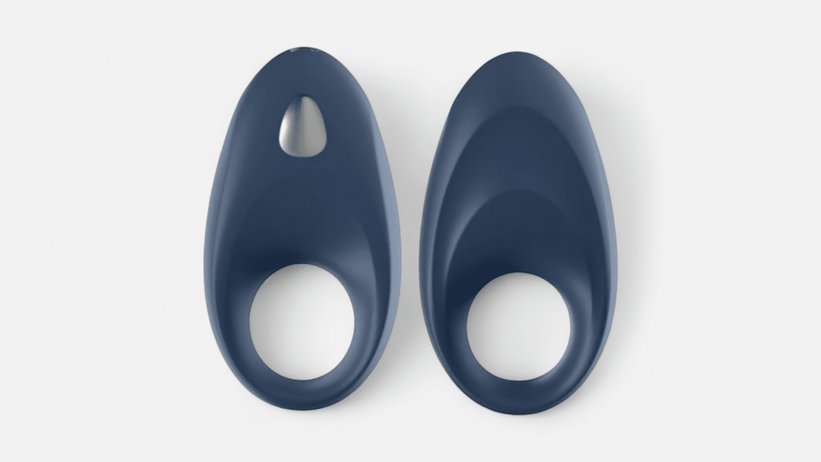 HU: Sötétkék Satisfyer Mighty One péniszgyűrű elöl- és hátulnézetből fehér háttéren EN: Dark blue Satisfyer Mighty One cock ring shown from front and back on a white background