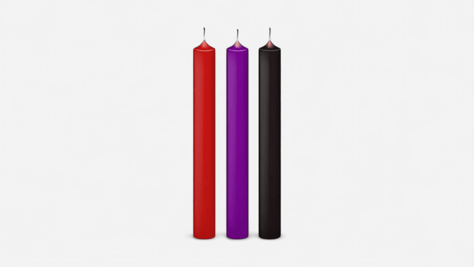 Piros, lila és fekete alacsony hőmérsékletű viaszgyertyák érzéki, forró hangulatú játékokhoz. EN: Red, purple and black low temperature wax candles for sensual hot wax play and erotic atmosphere.