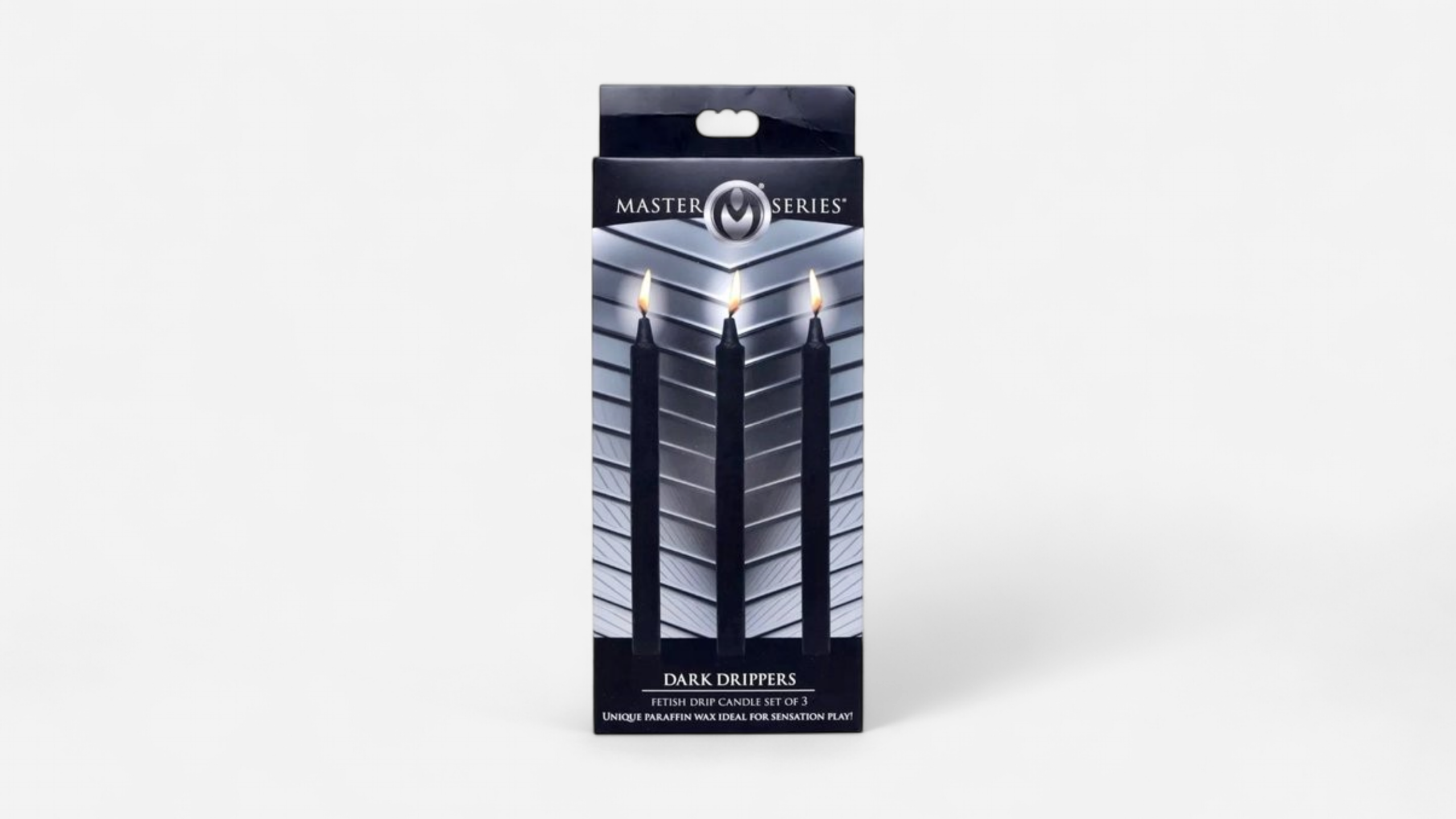 HU: Master Series Fire Sticks fekete viaszgyertyåk, håromdarabos csomagolåsban érzéki viaszjåtékhoz EN: Master Series Fire Sticks black wax candles in a three-piece pack for sensual wax play