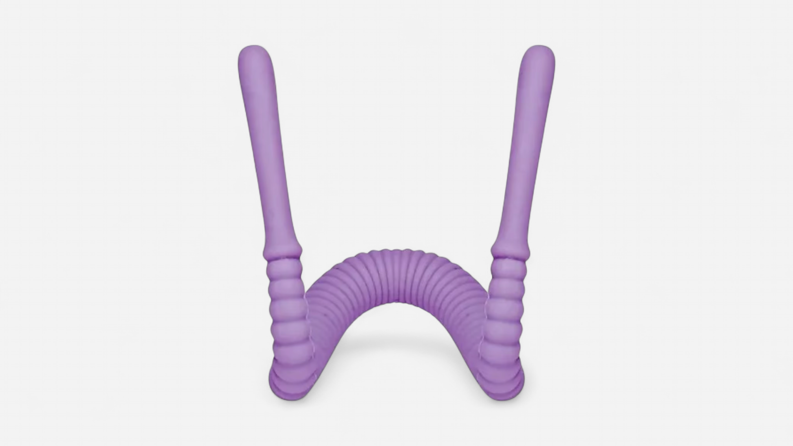 HU: Open Sesame lila hüvely széthúzó elölnézetből, puha szilikon borítással és hajlítható kialakítással EN: Open Sesame purple vaginal spreader shown from the front, with soft silicone coating and flexible design