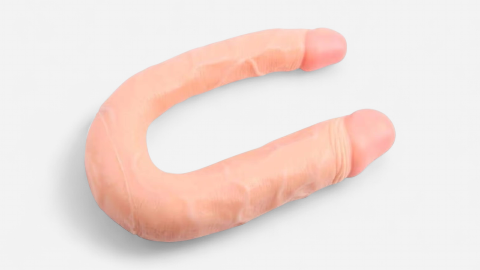 HU: Kétszer Kérem flexibilis dupla dildó teljes oldalnézetből, kétvégű kialakítással és texturált felülettel EN: Kétszer Kérem flexible double dildo full side view with double-ended design and textured surface