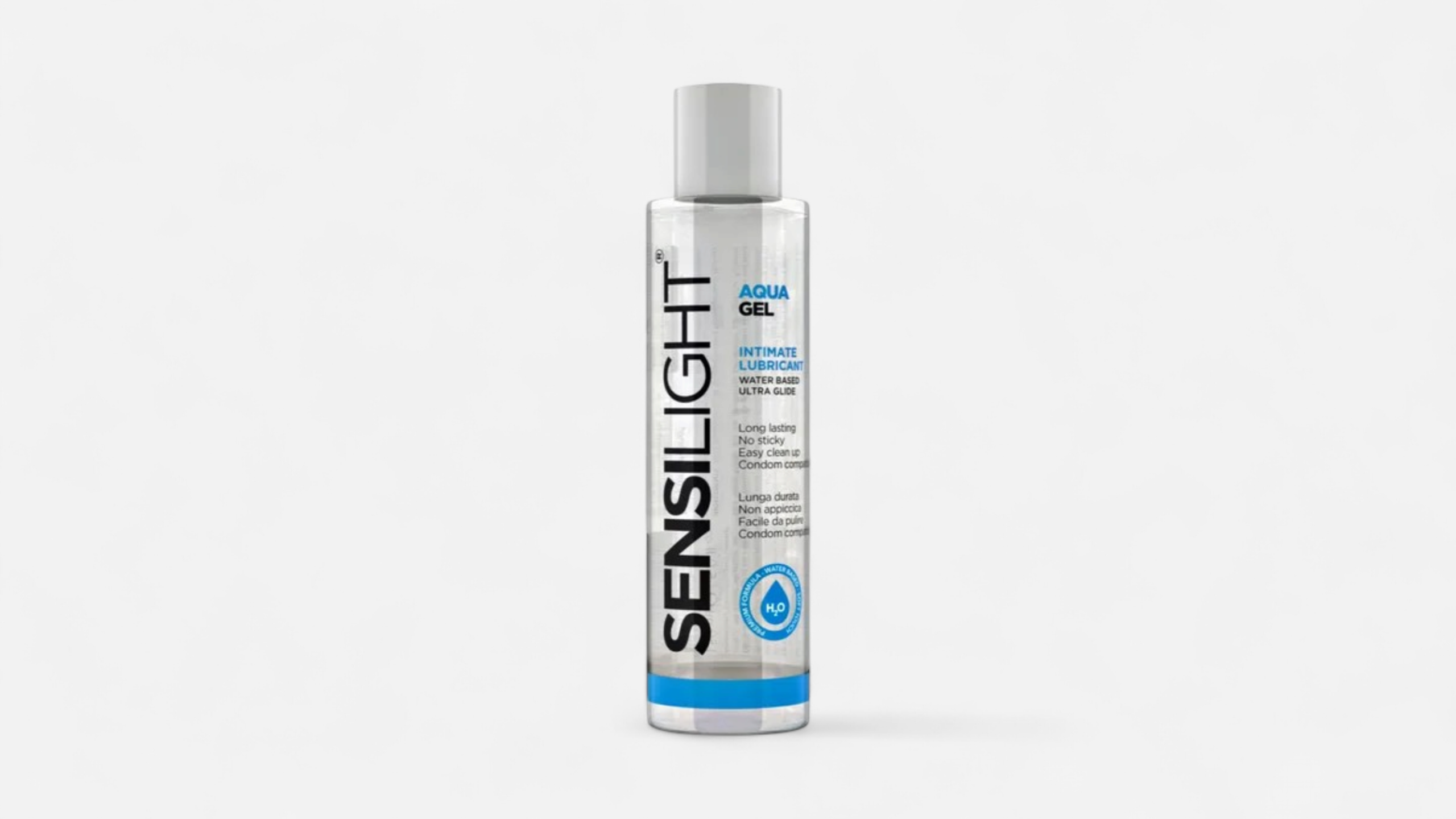 HU: Sensilight Aquagel 150 ml vĂzbĂĄzisĂș intim sĂkosĂtĂł elölnĂ©zetbĆl, ĂĄtlĂĄtszĂł flakonban, fehĂ©r kupakkal Ă©s kĂ©k rĂ©szletekkel. EN: Sensilight Aquagel 150 ml water-based intimate lubricant shown from the front, in a clear bottle with white cap and blue details.